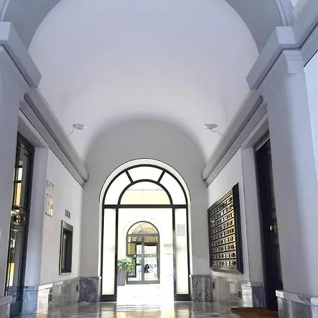 Mecenate Deluxe Colosseum Rome Exterior photo